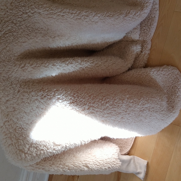 One size wearable blanket - Picture 7 of 7